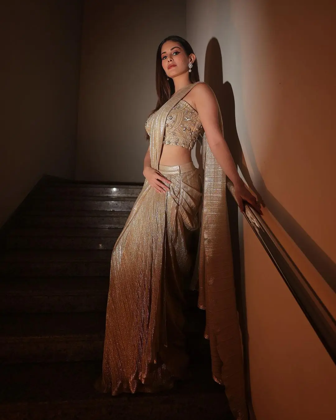 Bollywood Actress Amyra Dastur Stills in Yellow Saree